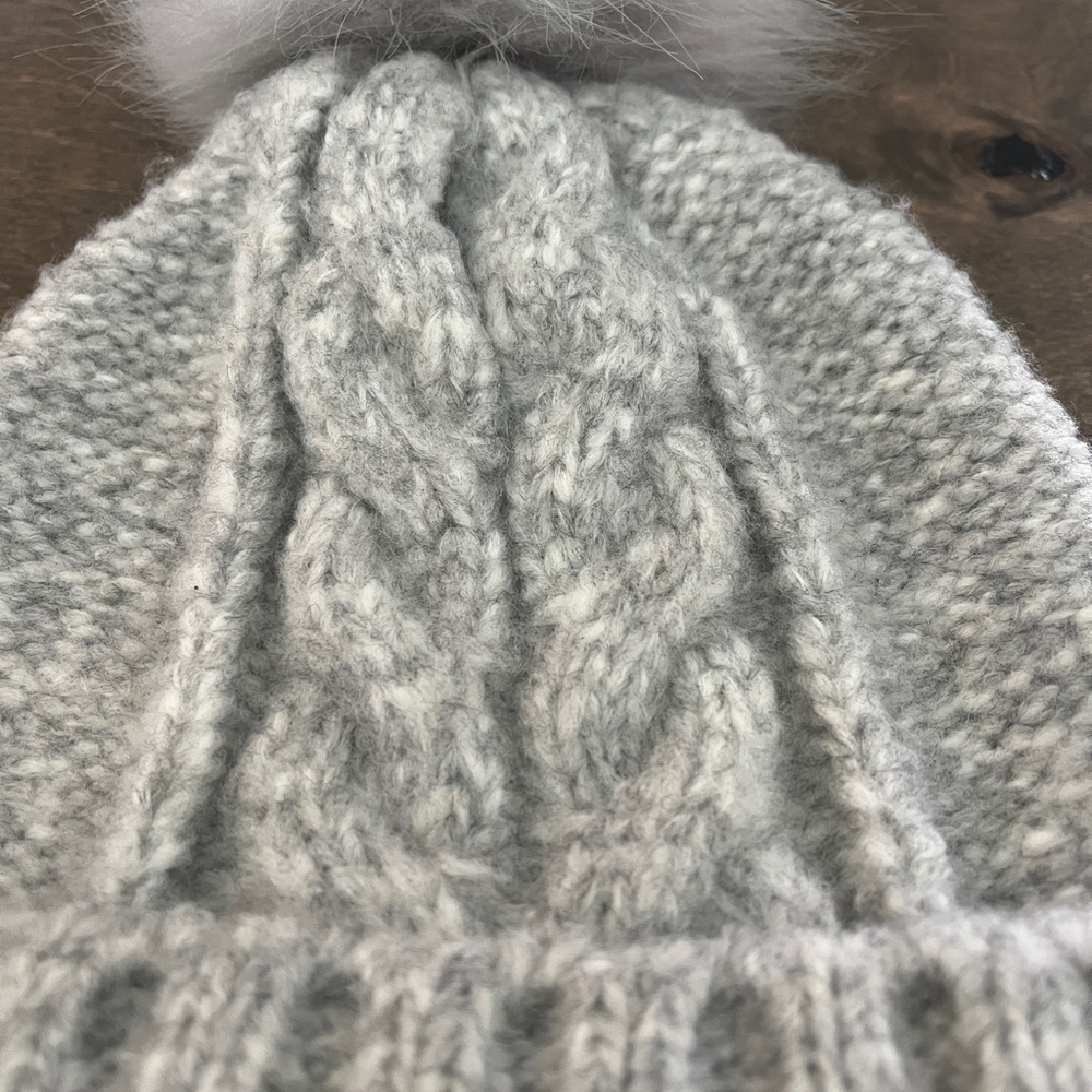 Hat - Picture 4 of 6